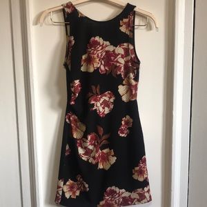 Leith black floral dress
